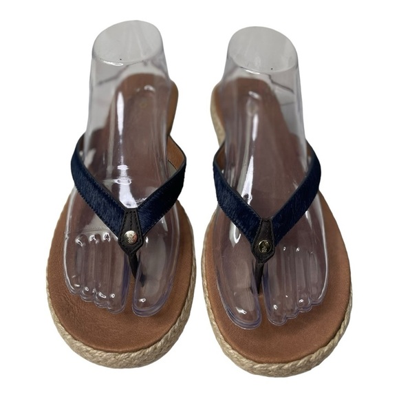 Tommy Bahama Relaxology Women’s Ionna Navy Blue Leather/Mohair Sandals - Picture 2 of 10